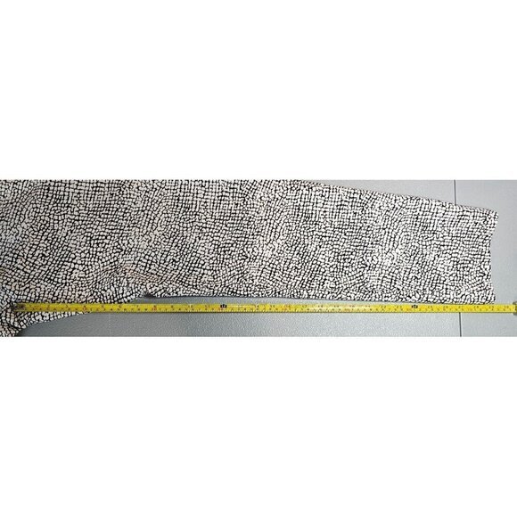 Banana Republic Womens 4 Ryan Pants in Cool Neutral Boa Print - Picture 9 of 12